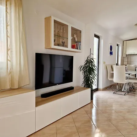 Bakovic - Beautiful View, Near Split & Trogir, Full Ac * Kaštela
