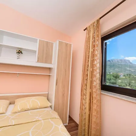 Bakovic - Beautiful View, Near Split & Trogir, Full Ac Feriehus *