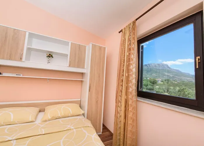 Bakovic - Beautiful View, Near Split & Trogir, Full Ac 度假居 *